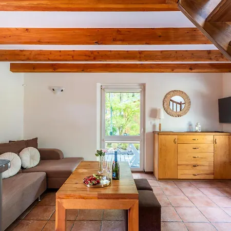 Domki Pogorzelica Pogorzelica (Gmina Rewal)