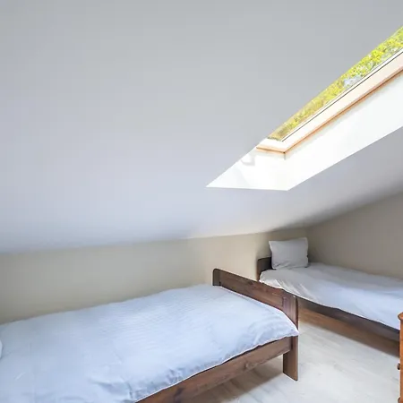 Domki Pogorzelica Ferienhaus *