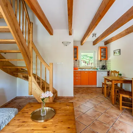 Domki Pogorzelica Ferienhaus *