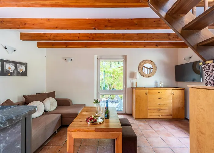 Domki Pogorzelica Pogorzelica (Gmina Rewal)