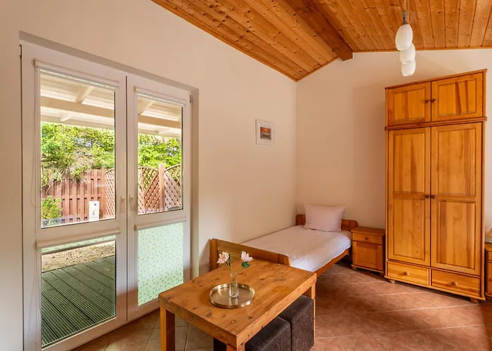 Domki Pogorzelica * Pogorzelica (Gmina Rewal)